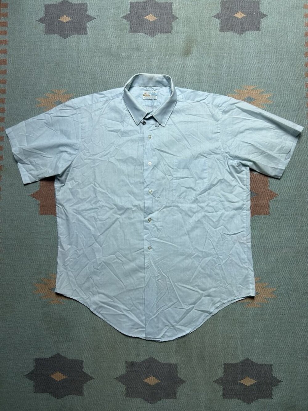 Vintage 1960s short sleeve button shirt Manhattan light blue poly cotton large